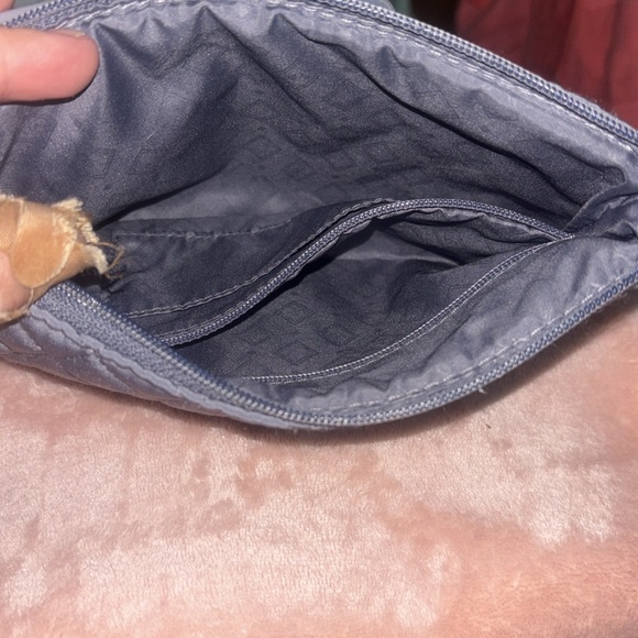 Vera Bradley Escapade Wristlet in Carbon Gray. - Picture 4 of 4